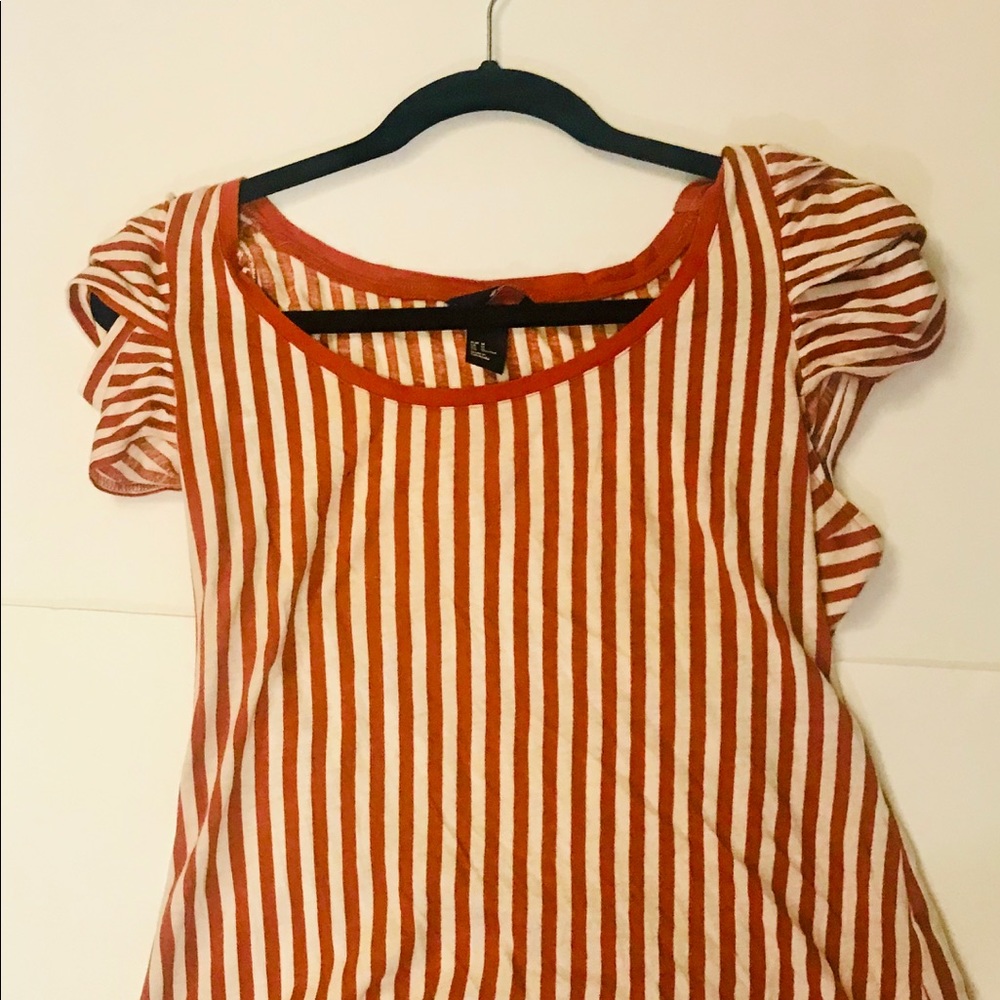 Gently used Brown/off white puff sleeve top by H&M